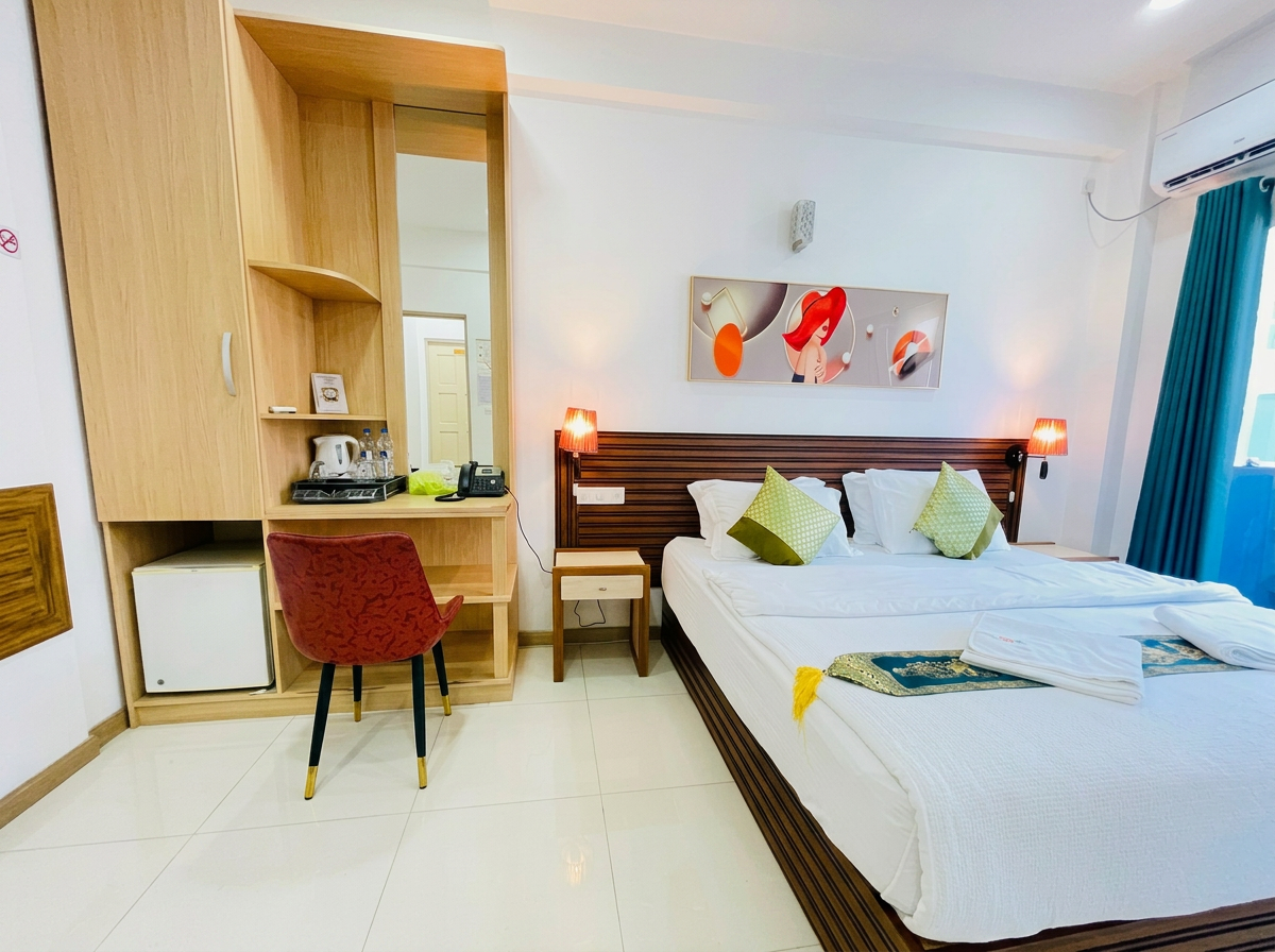 Deluxe Room 2